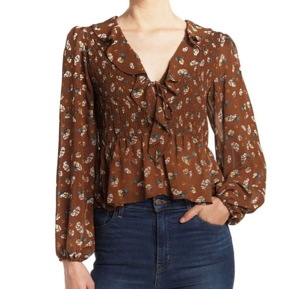 ASTR The Label Tops - ASTR the Label Brown Ditsy Floral Ruffle Long Sleeve Smocked Top NWT Size Small